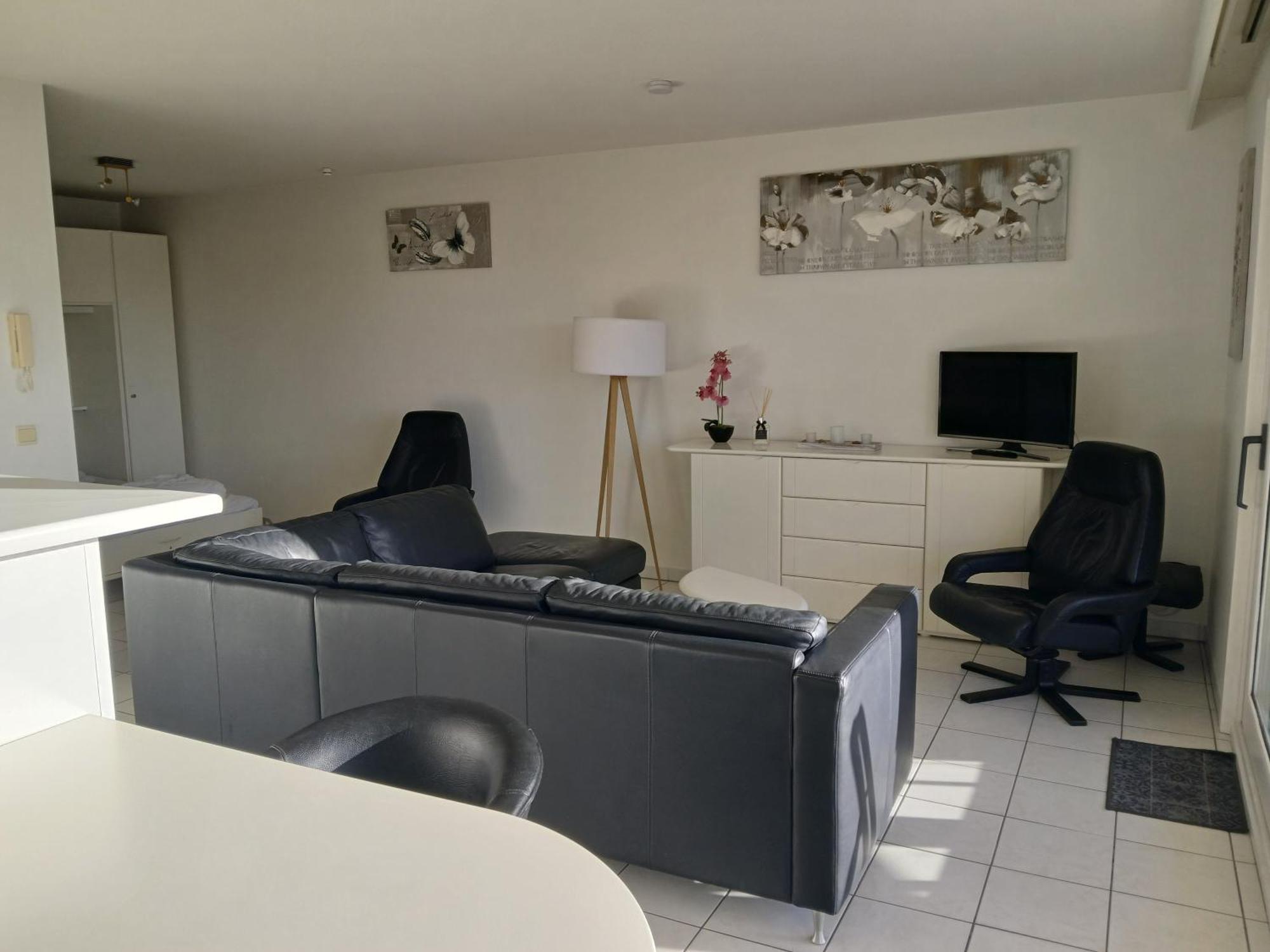 Studio Zonneborg Nieuwpoort Luaran gambar